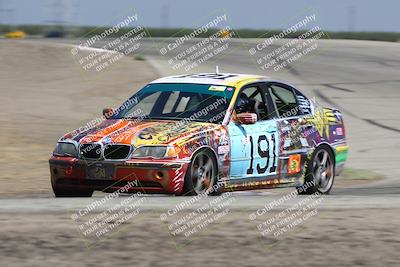 media/Sep-28-2025-24 Hours of Lemons (Sun) [[5dfe0e5f6e]]/12pm (Outside Grapevine)/